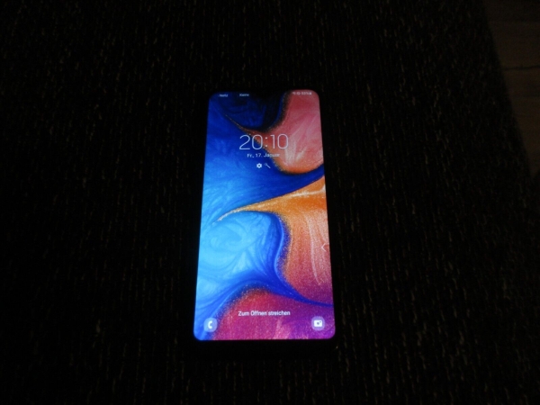 SAMSUNG Galaxy A20e SM-A202F/DS Smartphone Dual SIM schwarz sehr guter Zustand