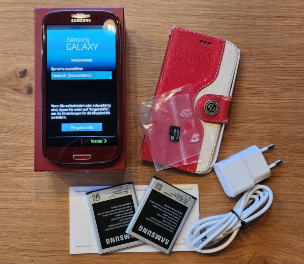 Samsung Galaxy SIII – GT-I9300 – Smartphone – Farbe – Garnet Red – Guter Zustand