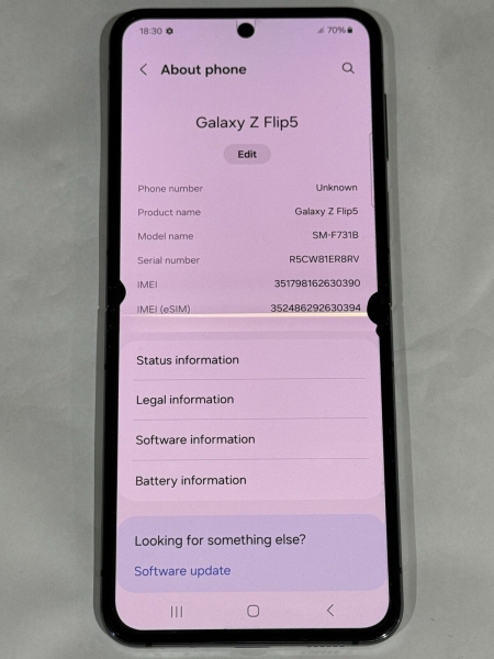 Samsung Galaxy Z Flip 5 SM-F731B – 256GB – schwarzes (entsperrt) Smartphone – Punkte