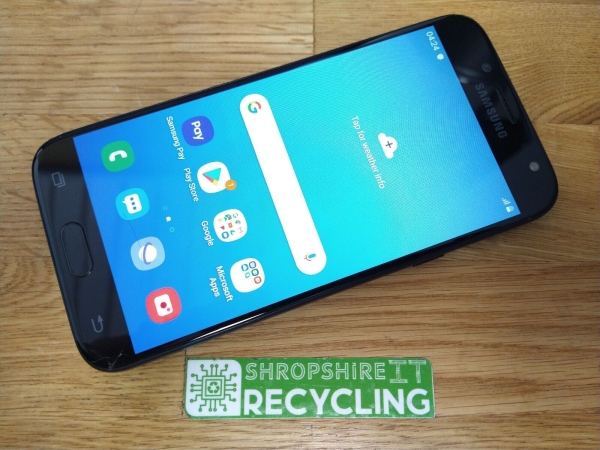 Samsung Galaxy J5 (2017) SM-J530F – 16GB – Schwarz – Entsperrt *DISPLAY GESPRUNGEN*