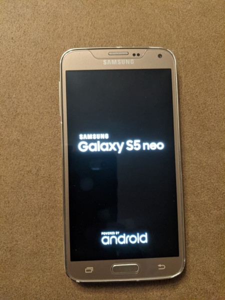 Samsung Galaxy S5 neo SM-G903F – 16GB – Schwarz (Ohne Simlock) Smartphone