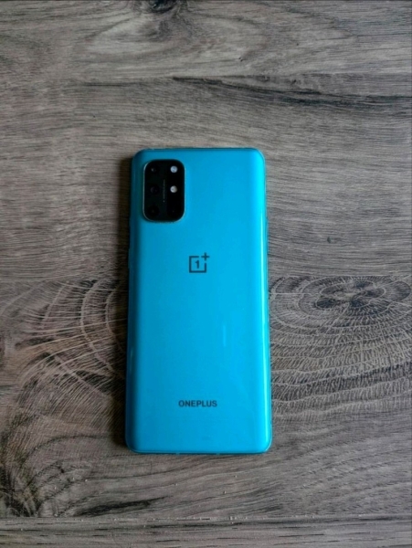 Smartphone OnePlus 8T Aquamarine, 128Gb, guter Zustand