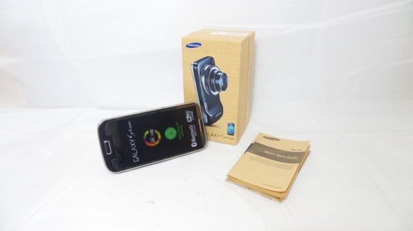 Boxed Samsung Galaxy S4 Zoom 8GB 16MP LTE 4.3″ Display schwarz (SM-C1050ZKABTU)