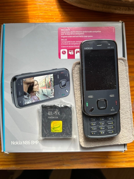 Nokia  N86 – 8GB – Indigo Black (Ohne Simlock) Smartphone