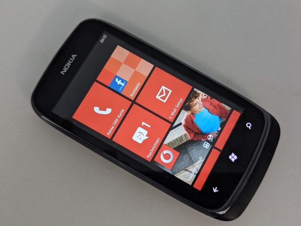 Microsoft Nokia Lumia 610  8GB Schwarz Windowsphone Smartphone 💥