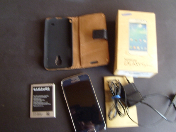 Samsung Galaxy S4 mini GT-I9195 – 8GB – Schwarz (Ohne Simlock) Smartphone mit 