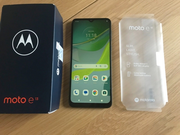 Motorola Phone E13 Smartphone 64GB – entsperrt verpackt