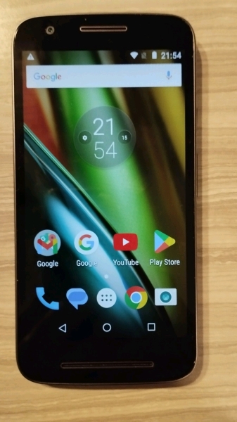 Smartphone Motorola Moto E³, 8 GB interner Speicher (erweiterbar), 8 MP Kamera