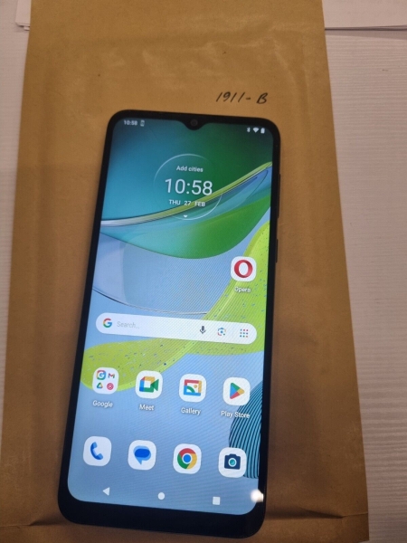 Motorola Moto E13 64GB Smartphone 4G 6,5“ entsperrt Dual Sim „guter Zustand“