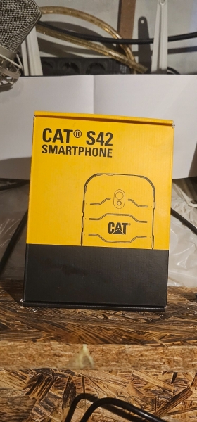 Cat S42 – Gebraucht / Geprüft – Guter Zustand – Outdoor Smartphone – Caterpillar