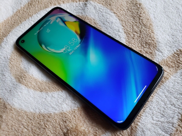 Sehr guter Zustand (entsperrt für alle) Dual Sim Motorola Moto G8 Power schwarz Smartphone 3UKPOST