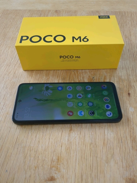 Xiaomi Poco M6 5G Smartphone schwarz, 6GB RAM, 128GB, Dual SIM, entsperrt