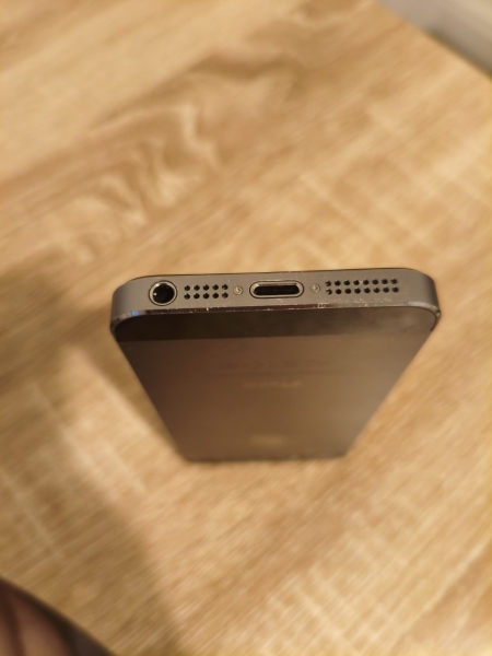 Apple iPhone 5s (A1457) Smartphone – entsperrt – 16GB – weiß/spacegrau/gold 4G