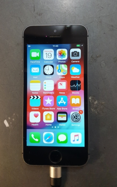 Apple iPhone 5s (A1457) Smartphone – entsperrt – 16GB – Space Grau defekt