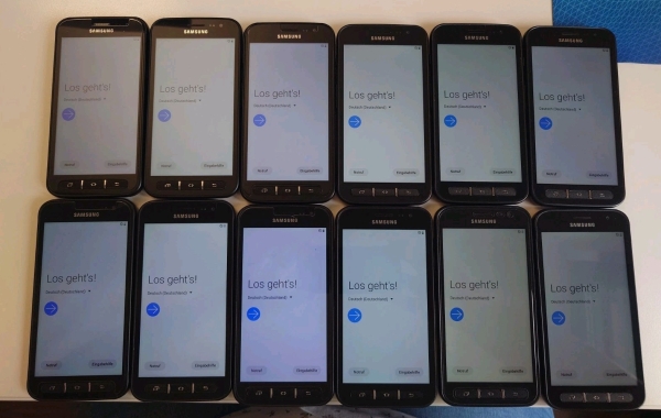 12x Smartphone Samsung Xcover 4 schwarz, alle funktionsfähig