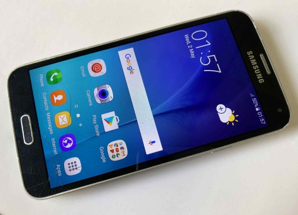 Samsung Galaxy S5 Neo (G903F) Smartphone – entsperrt – 4G (funktioniert mit Rissen)