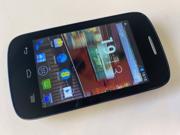Alcatel Pop C1 One Touch (4015X) Smartphone – entsperrt – Android Compact Starter
