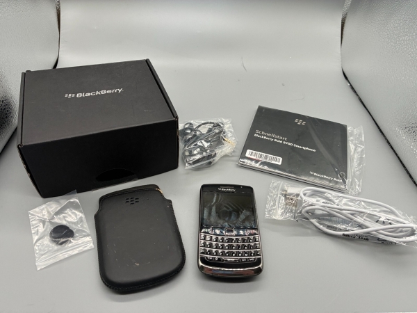 BlackBerry Bold 9700 – Schwarz (Ohne Simlock) Smartphone für Bastler