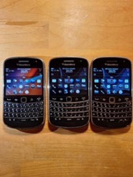 BlackBerry  Bold 9900 – Schwarz (Ohne Simlock) Smartphone (PRD-39472-026)