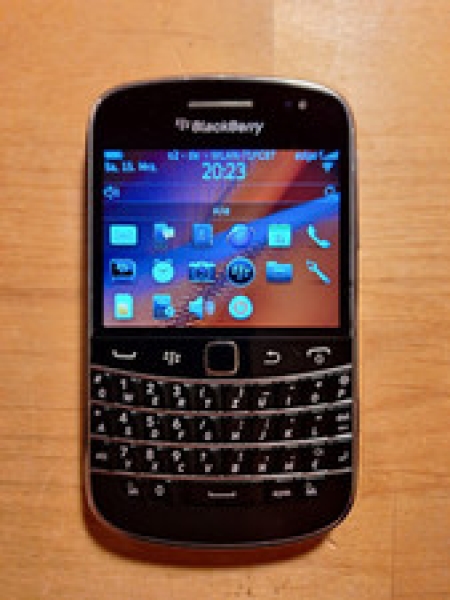 BlackBerry  Bold 9900 – Schwarz (Ohne Simlock) Smartphone (PRD-39472-026)