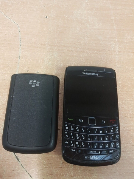 Blackberry 9780 Bold Retro Smartphone – schwarz – nur Gerät