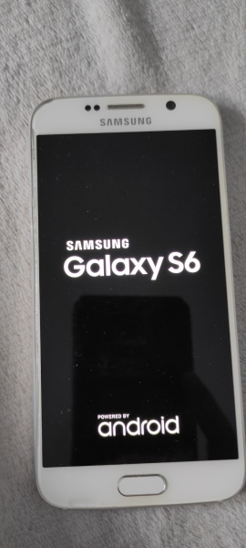Samsung  Galaxy S6 Edge SM-G925F – 128GB – White Pearl (Ohne Simlock) Smartphone