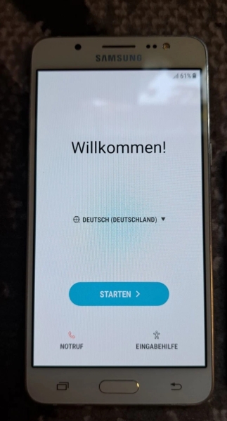 Samsung Galaxy J5  Smartphone 16 GB Android Weiß Sehr Guter Zustand Ohne Zubehör