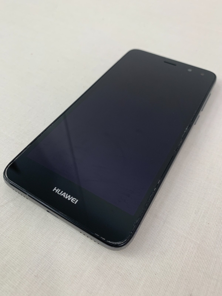 Huawei Y6 2017 ATU-L11 schwarz Dual Sim 16GB 2GB RAM Smartphone