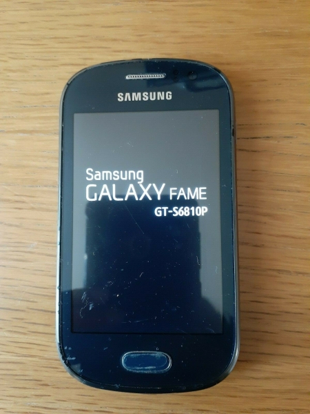 Samsung Galaxy Fame GT-S6810P – 4GB – blaues (entsperrt) Smartphone Android NFC