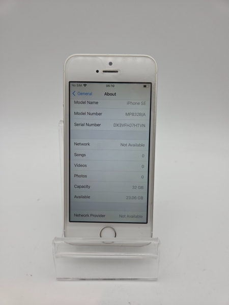 APPLE IPHONE SE 32GB Silber ENTSPERRT FUNKTIONIERT PERFEKT KLASSIKER