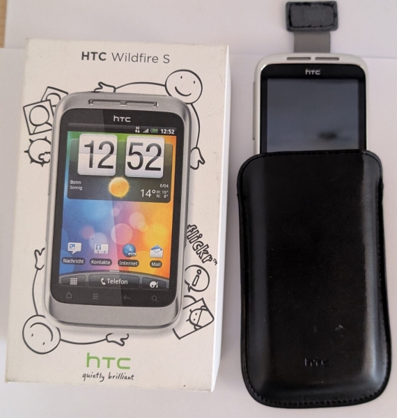 HTC  Wildfire S – Silber Weiß  Smartphone