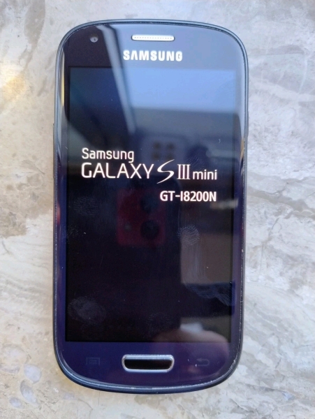 Handy, Smartphone, Samsung GALAXY S III Mini 8GB