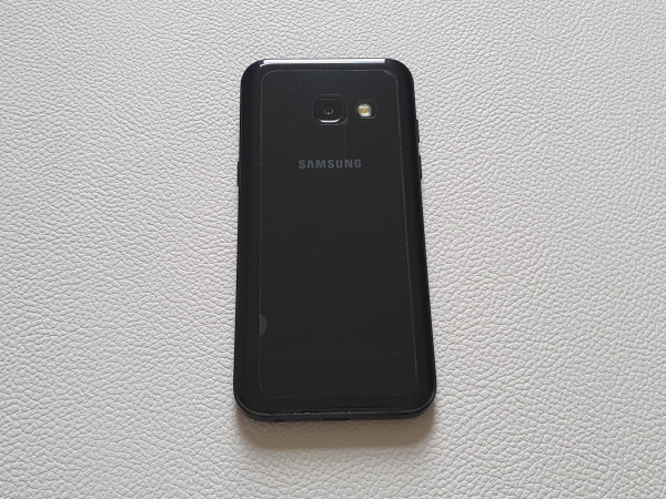 Smartphone Samsung Galaxy A3 2017 (SM-A320FL) 16GB BLACK