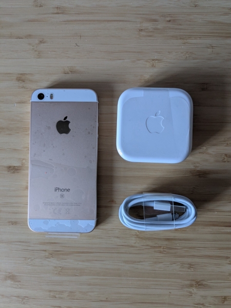 Apple iPhone SE (A1723) 128GB (Entsperrt) – Gold – New old stock