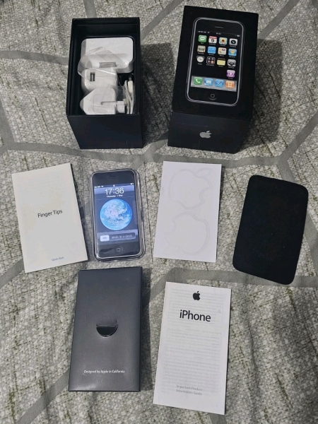 Seltenes Apple iPhone 2g 1. Gen 8GB Schwarz Sammler, original passende imei BOX