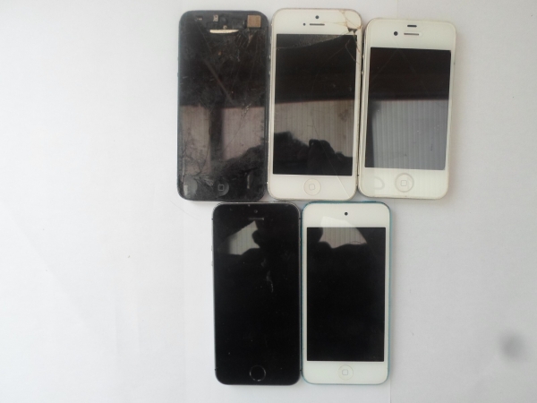 iPhone 5s/4/5/5/ipod touch 5. gen Ersatzteile/Reparaturen/Parts. RESTPOSTEN