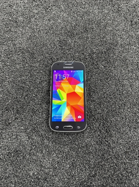 Samsung Galaxy Ace 4 – 8GB – schwarz (EE Netzwerk) Smartphone