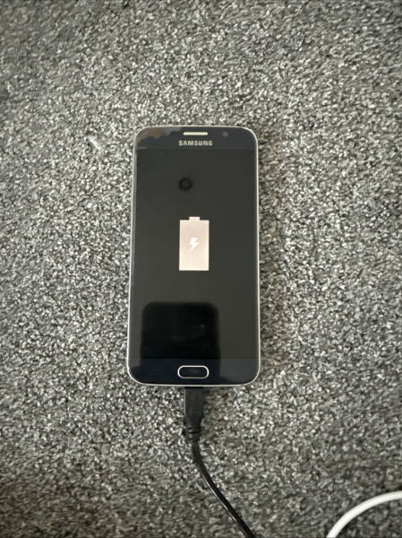 Samsung Galaxy S6 SM-G920F 5,1 Zoll 32GB 3GB RAM (entsperrt) Smartphone blau Beschreibung