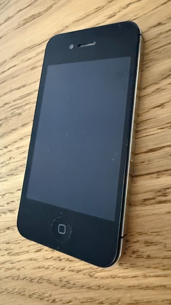 Apple iPhone 4s 16GB Smartphone – schwarz (entsperrt) – Home Button funktioniert nicht