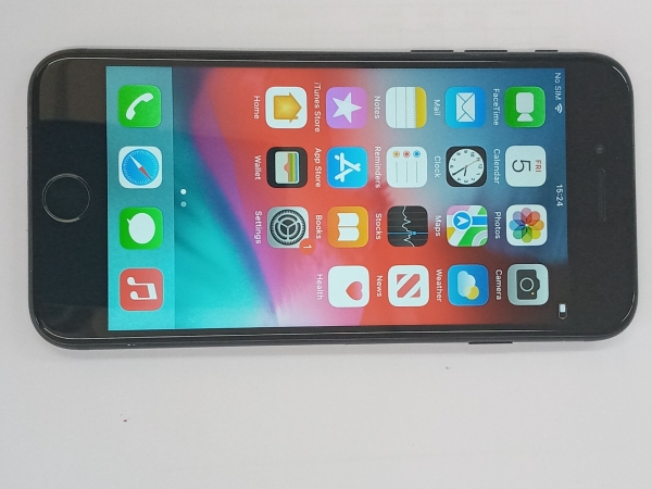 Apple iPhone 7 128GB – Schwarz (Entsperrt) A1778 (GSM)