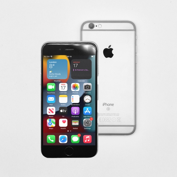 Apple iPhone 6s – 64GB (Entsperrt) – Silber – A/B Zustand – Voll Funktionsfähig