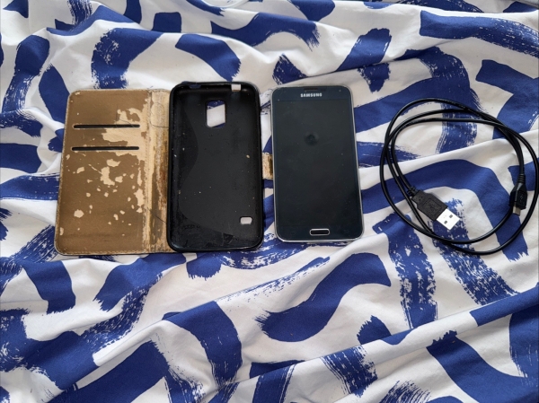 Samsung Galaxy S5 G900F schwarz entsperrt 16GB 2GB RAM 5,1″ Android Smartphone
