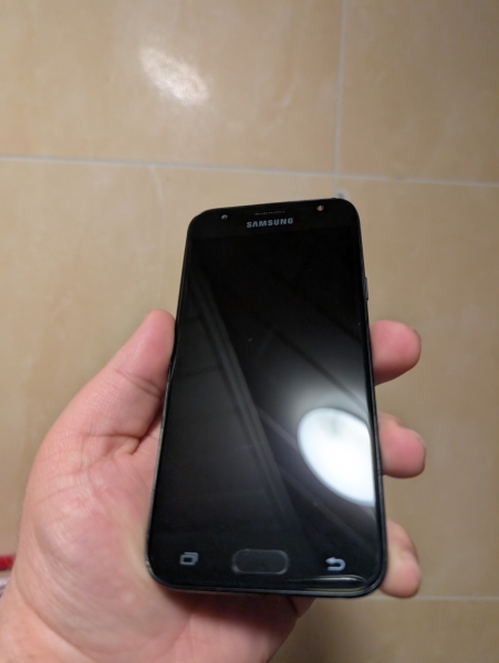 Samsung Galaxy J3 2017 2GB RAM 16GB Speicher Smartphone Android Handy