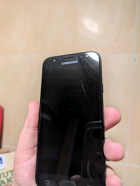Samsung Galaxy J3 2017 2GB RAM 16GB Speicher Smartphone Android Handy