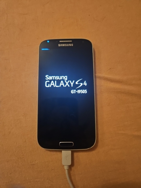 Samsung  Galaxy S4 GT-I9505 – 16GB – Black Mist (Ohne Simlock) Smartphone