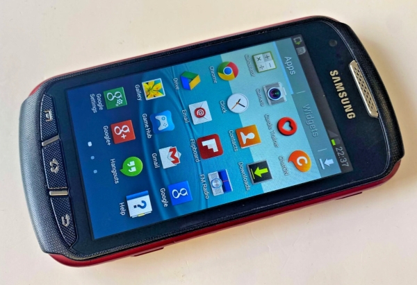 Samsung S7710 Galaxy Xcover 2 Smartphone – entsperrt – robustes Handy (GT-S7710)
