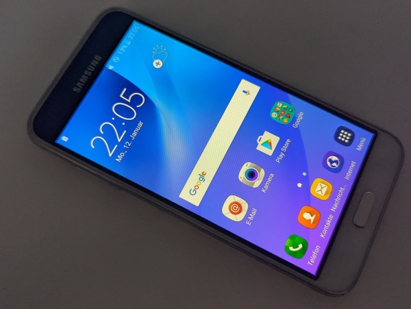 Samsung J3 2016 8GB DualSim Weiß White Android Smartphone LTE 4G J320F