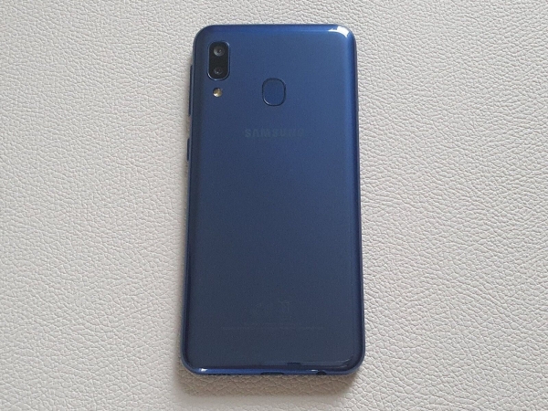 Smartphone Samsung Galaxy A20e (SM-a202f DS) 32GB BLUE