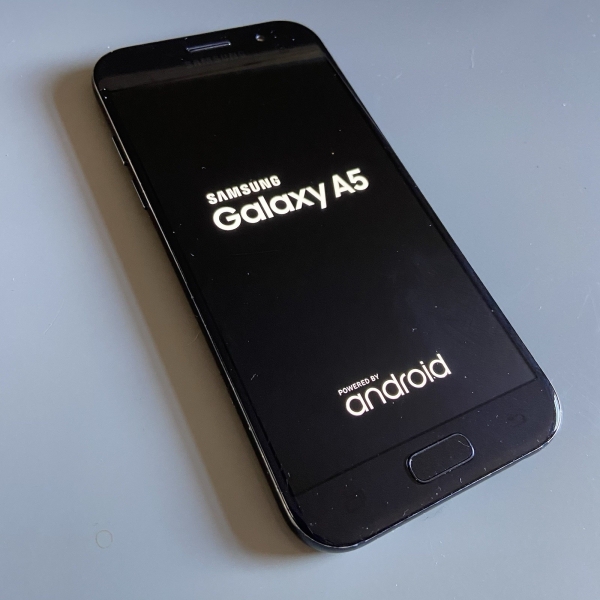 Samsung Galaxy A5 Handy Android Smartphone (schwarz, entsperrt, 16GB)