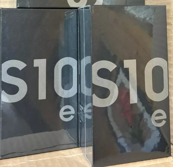 Ex-Display Samsung Galaxy S10e SM-G970F / Dual Sim – 128GB – Schwarz (Ohne Simlock)